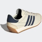 Zapatillas Country OG adidas Originals blanco hueso azul añil por 40€