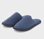 Super Chollazo 2 pares zapatillas de estar en casa desde solo 2.07€ en Carrefour