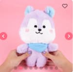 Peluche BT21 Mang Felpa Morado 15x11x23cm Oferta $4.995 Disponible en Miniso.cl
