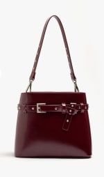Parfois Bolso Bombonera con detalle de cinturón por 15.99€