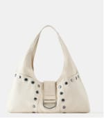 Bolso de hombro con tachuelas por 12.99€