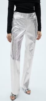 Pantalón recto metalizado por 6.99€