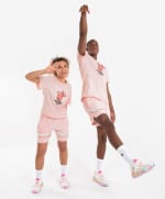 POLERA DE BÁSQUETBOL NBA MIAMI HEAT ADULTOS TS 900 AD ROSADO $8.000, en Decathlon