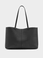 Bolso shopper grabado animal con bolsa por 17.99€.