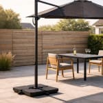 Zweefparasol met solar ledlampen voor €69 bij de Action