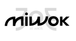 Remeras, musculosas y sudaderas de mujer con hasta 50% de descuento por Miwok