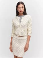 Minifalda punto textura por 2.99€.