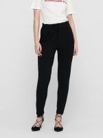 Only Poptrash Life Easy Broek voor €19,53 bij Amazon