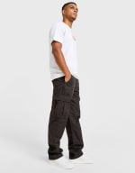 LEVI'S Straight Cargo Pants for £30 at JD Sports