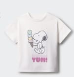 Camiseta Snoopy para niñas por 5.99€.