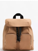 Mochila Trench con Charm por 10.99€