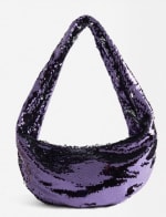 Bolso de fiesta con lentejuelas por 7.99€.
