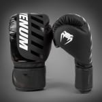 Gants de boxe Venum Challenger 3.0 Shockwave à 21,96€