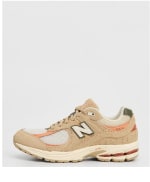 Zapatillas New Balance 2002R por 64.8€