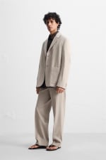 Blazer ZARA traje 100 por ciento lana beige por 19,99€