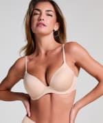 25% Korting op Essential Bh's bij Hunkemöller