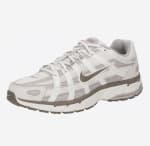 Zapatillas deportivas bajas Nike Sportswear P-6000 Greige Gris Claro por 105€