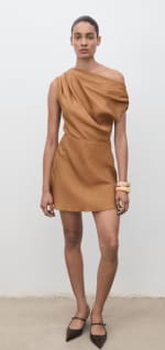 Vestido asimétrico drapeado - Mujer por 6.99€