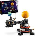 LEGO Technic Planeta Tierra y Luna en Órbita 42179 por 53,19€ en Amazon