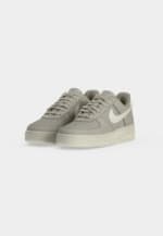 Nike Sportswear AIR FORCE RETRO por 61.16€ en Zalando