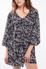 ASOS vestido recto petite negro estampado por 2,99€