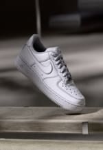 Nike Air Force 1 07 sneakers voor €76,76 bij Zalando