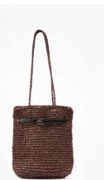 Bolso Shopper efecto natural con detalle cinturon por 8.99€