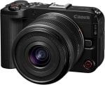 Canon EOS R50 V con RF-S14-30mm F4-6.3 IS STM por $14,669 en Amazon