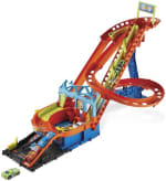 Hot Wheels Achtbaan Rally + 5DCC voor €49,99 bij smythstoys