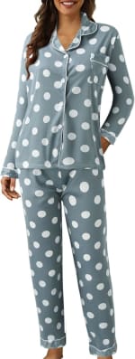 Generic Christmas Pjs Autumn Pyjamas women's lounge set for £2.99 at Amazon