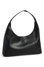 Bolso de asa mediano por 17.99€.
