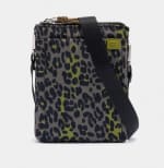 Parfois Bolso Bandolera estampado leopardo de nylon por 5.99€.