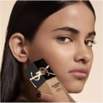 Yves Saint Laurent All Hours Foundation Luminous Matte por 32,99€