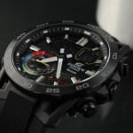 Montre Casio Edifice Bluetooth ECB-40MP-1AEF Suspensione - Racing colors à 99,95€