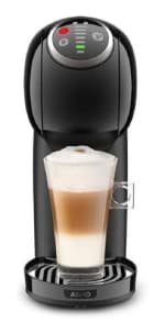 Cafeteira Dolce Gusto, modelo Genio S Plus na cor preta - R$ 545,90