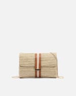 Bolso bandolera efecto rafia por 11€