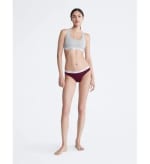 Bikini Calvin Klein Carrusel Mujer Vino por $132
