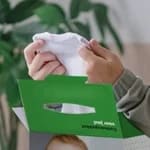 Gratis Baby Dump cadeaupakket inclusief rompertje