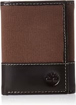 Cartera Timberland por $273.69 en Amazon