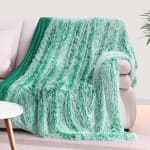Manta 200x220 cm Pelo Suave y Esponjosa en varios colores por 15,99€