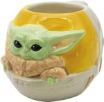 Taza de Café de Cerámica Star Wars The Mandalorian por $228 en Amazon