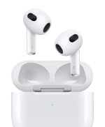 AirPods 3ra Gen + Estuche de Carga Lightning a $3,359 en iShop