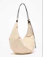 Bolso ovalado parachute por 3,99€.