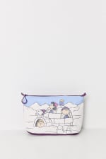 Neceser grande, en forma rectangular, con estampado de Snoopy en tonos morados y cierre de cremallera por 5,99€