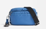 Bolso Bandolera de nylon por 12,99€.