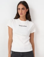 Polera Tommy Hilfiger para mujer por $17.990