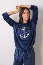 Pijama largo de pelo y polar suave para Mujer por 11.99€