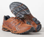 Baskets pour Homme Asics Gel-Kayano 14 Rusty Brown à 189€