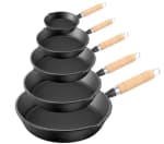Sartén de hierro fundido Antuvi x 5 por $395 en Amazon