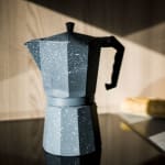 Cafetera 12 tazas con diseño chulo por 17,99€